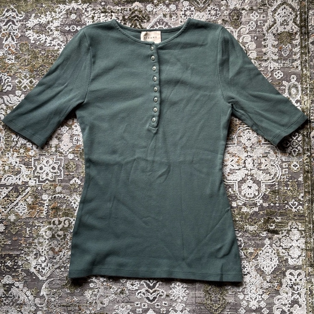 Sezane Theodora in Sage Green 3/4 Short Sleeve Henley Top